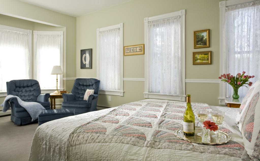 The Maple Leaf Inn Barnard Номер фото